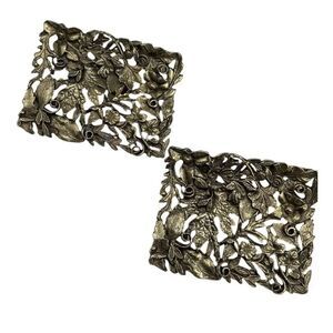 Vintage set Musi floral leaf pattern shoe clips.